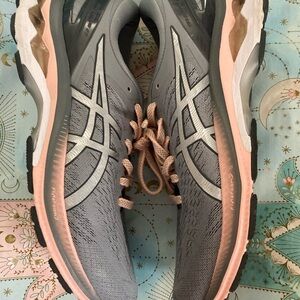 ASICS Women’s Gel Kayano 27 Tennis Shoes